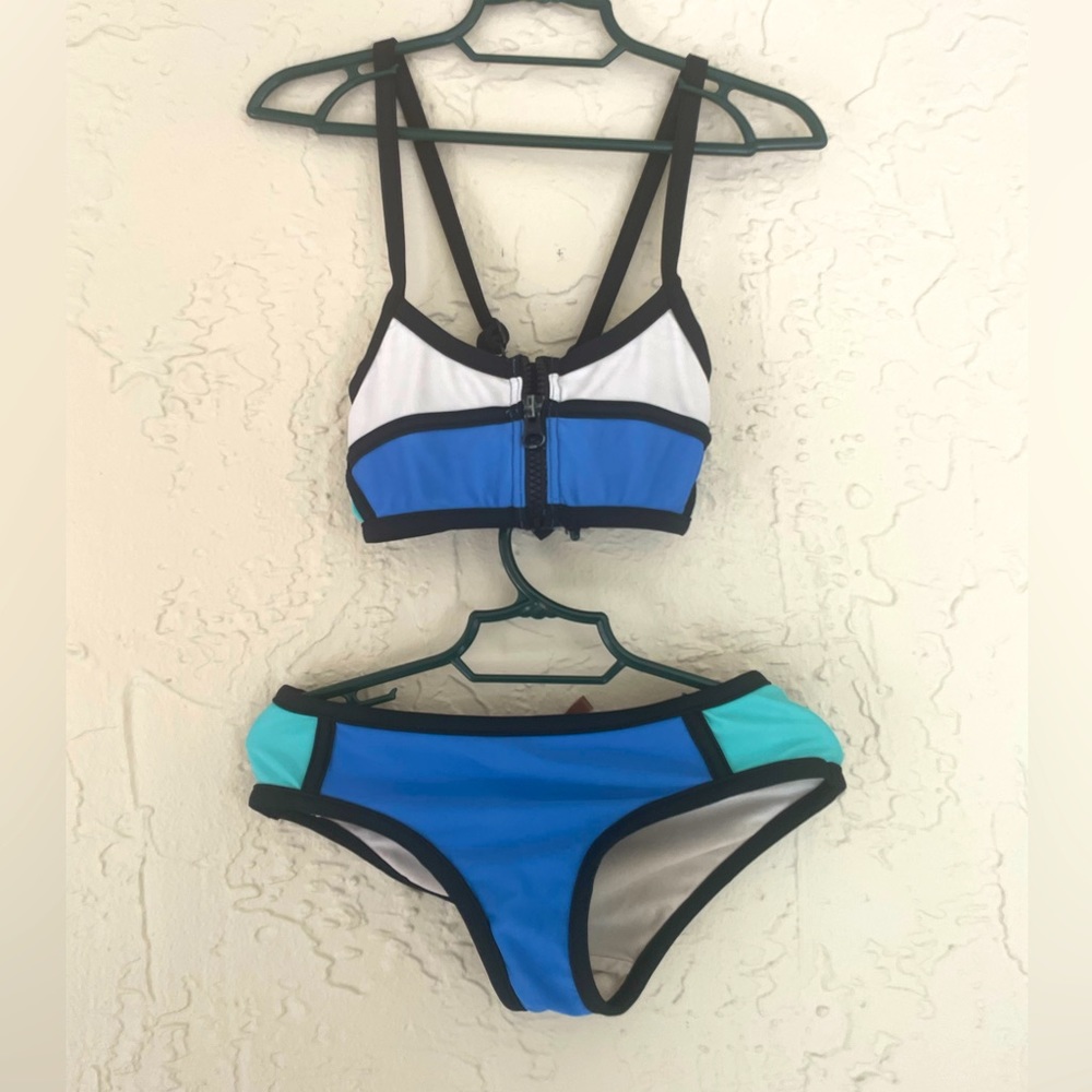 Seafolly girls swim suit bikini size 8 / 130 cm